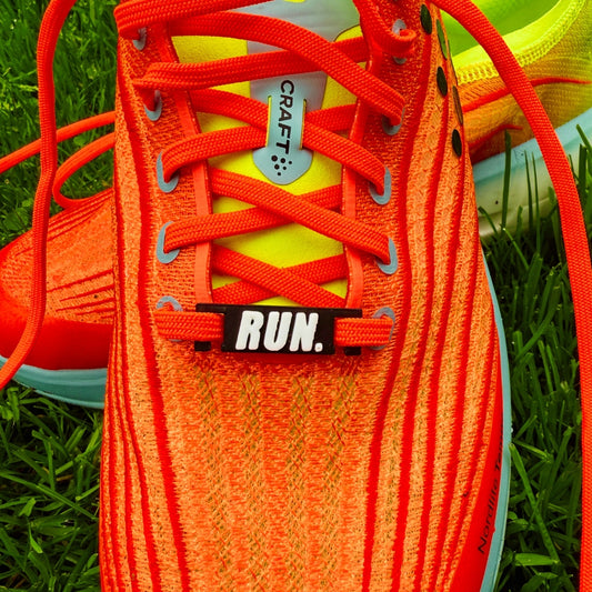 BT by Sonia Sneakertags Running