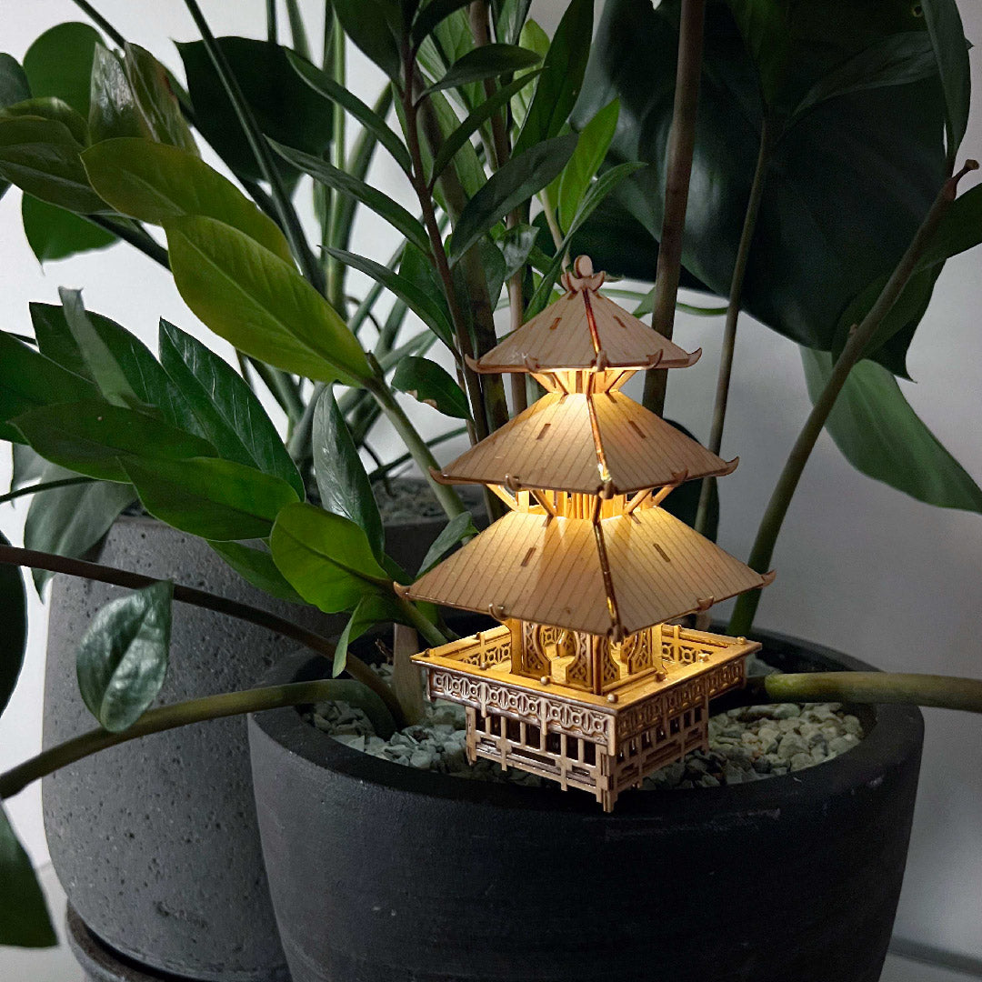 Winziges Baumhaus Tempel der Gelassenheit