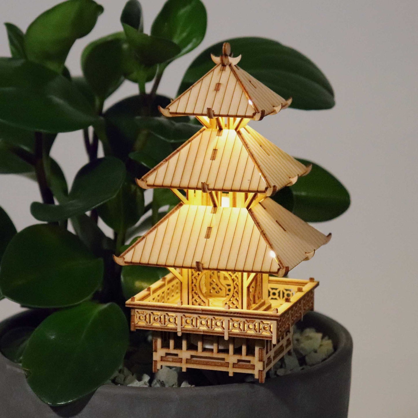 Winziges Baumhaus Tempel der Gelassenheit